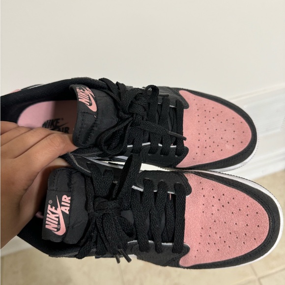 Nike Air Jordan Low Black and Pink Sneakers - Picture 4 of 4